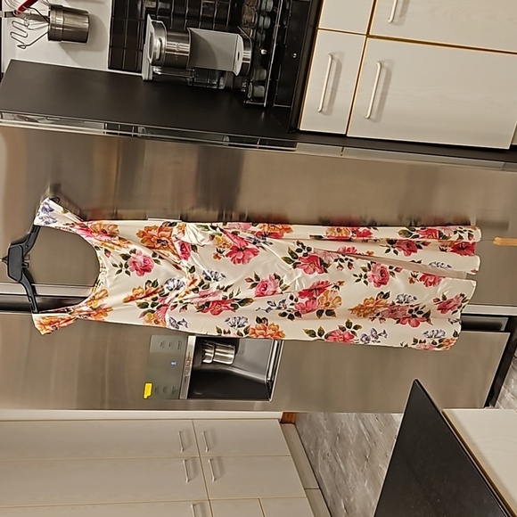 💕REFORMATION💕 Genesis Silk Dress ~ Giverny Floral Print 100% Silk 12 NWT - Picture 9 of 16